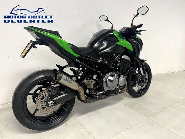 kawasaki - z900