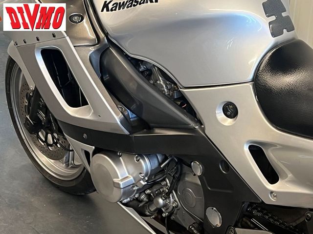 kawasaki - zzr-600