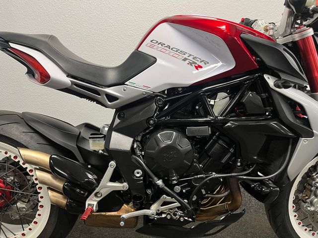 mv-agusta - dragster-800-rr