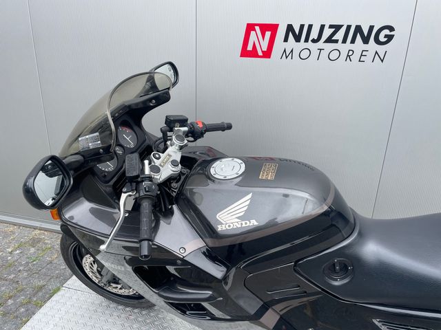 honda - cbr-1000-f