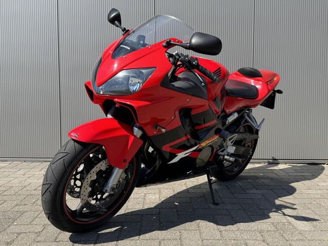 honda - cbr-600-fs--sport