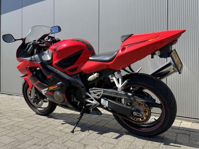 honda - cbr-600-fs--sport