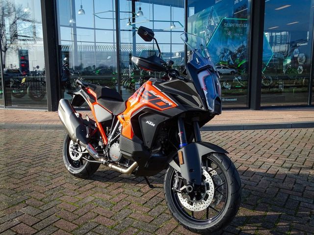 ktm - 1290-super-adventure-s