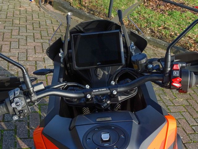 ktm - 1290-super-adventure-s