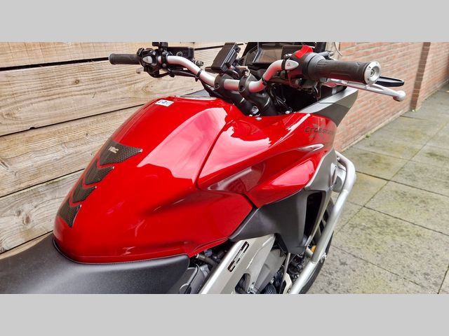 honda - vfr-800-x-crossrunner-abs