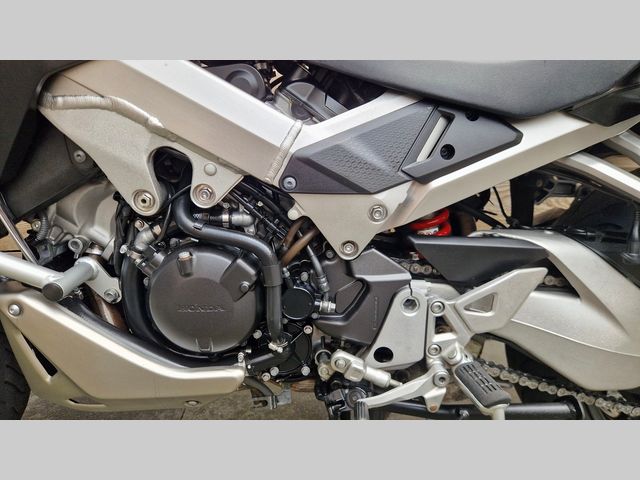 honda - vfr-800-x-crossrunner-abs