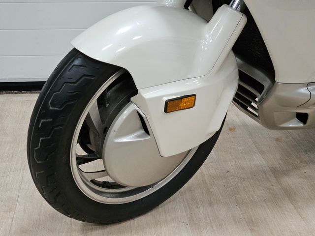 honda - pc-800-pacific-coast