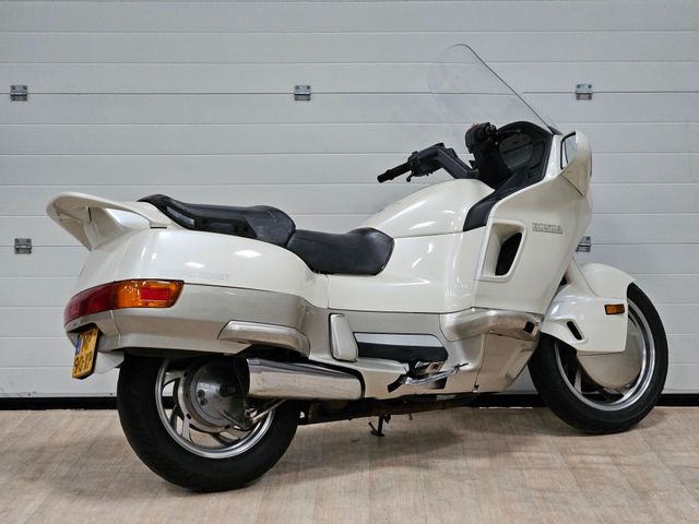 honda - pc-800-pacific-coast