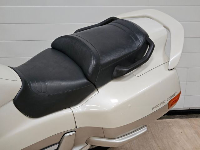 honda - pc-800-pacific-coast