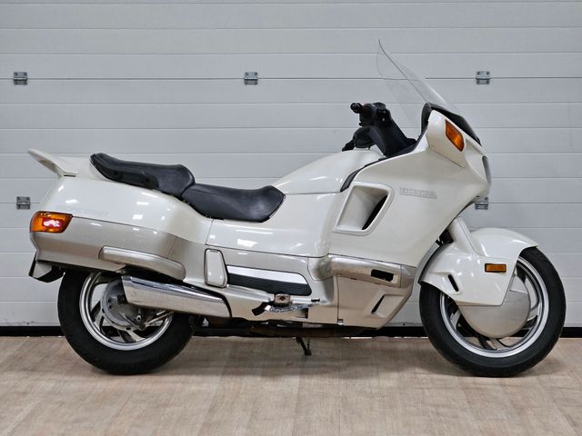 honda - pc-800-pacific-coast