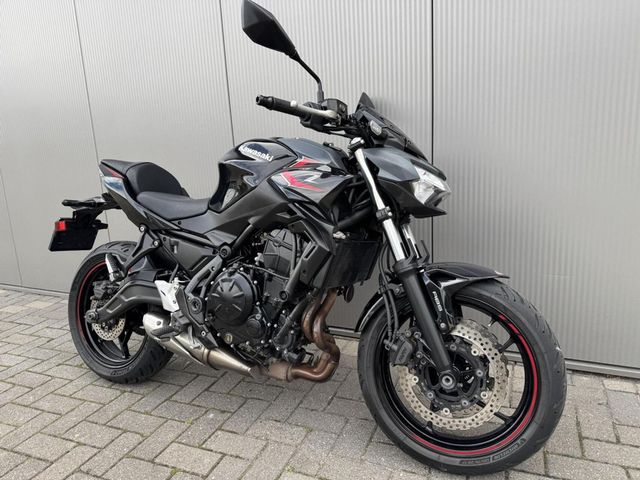 kawasaki - z650