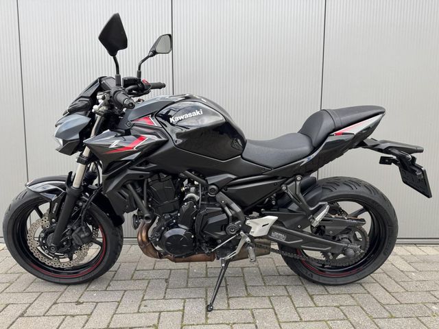 kawasaki - z650