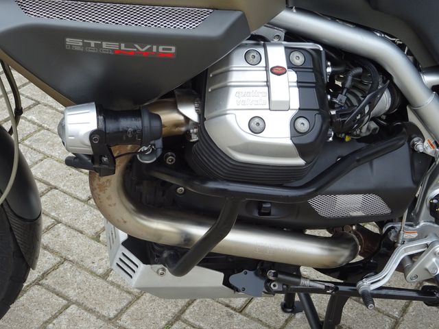 moto-guzzi - stelvio-1200-8v-ntx