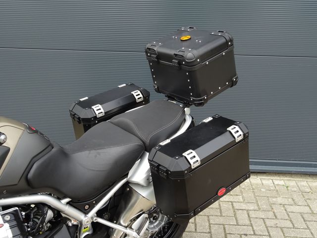moto-guzzi - stelvio-1200-8v-ntx