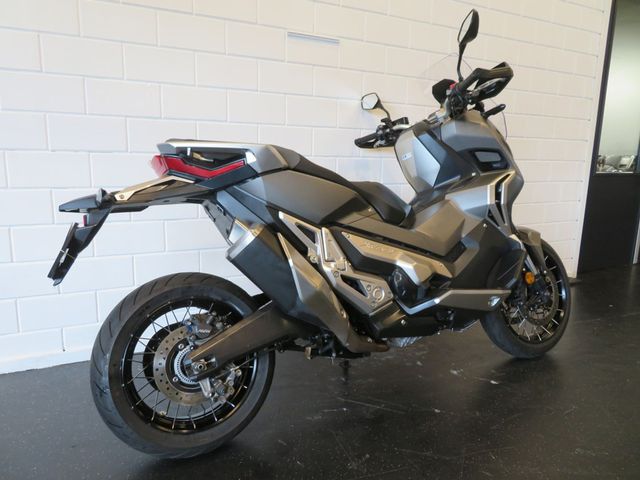 honda - x-adv