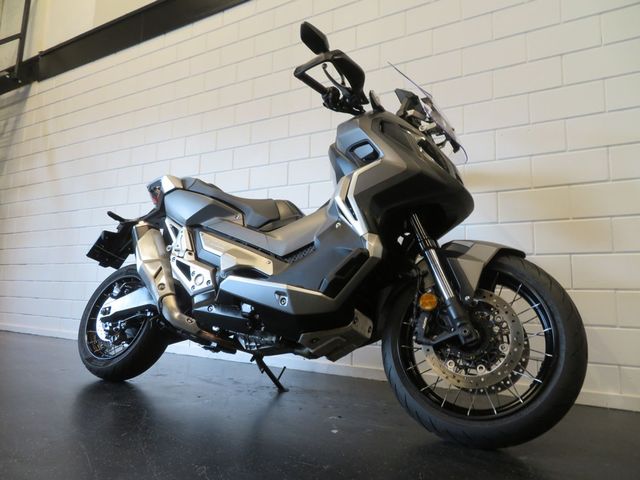 honda - x-adv