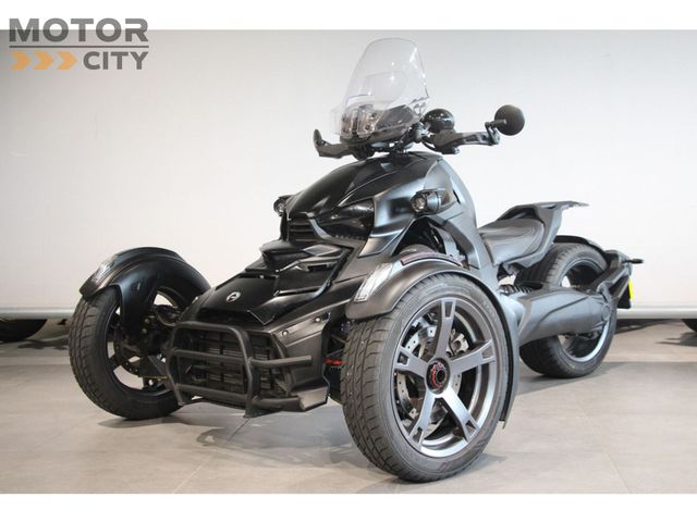 can-am - ryker-900