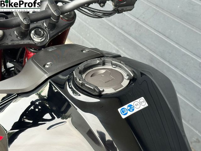 honda - cb-750-hornet
