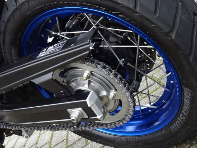 suzuki - v-strom-650-a