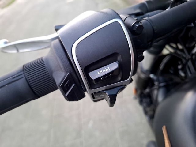 moto-guzzi - v-9-bobber