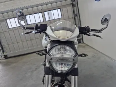 DUCATI M 696 – foto 4