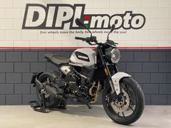 MOTO MORINI SEIEMMEZZO STR