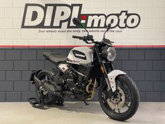 MOTO MORINI SEIEMMEZZO STR