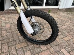 Fantic XEF 250 2023 nieuw – foto 4 van 12