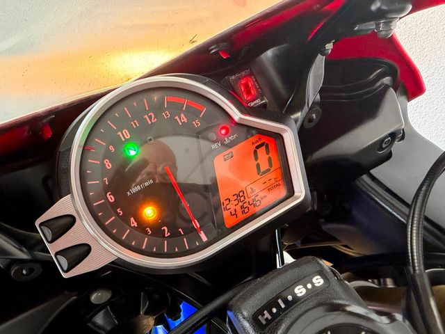 honda - cbr-1000-rr-fireblade