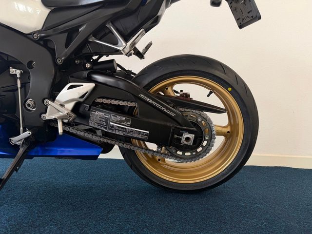 honda - cbr-1000-rr-fireblade