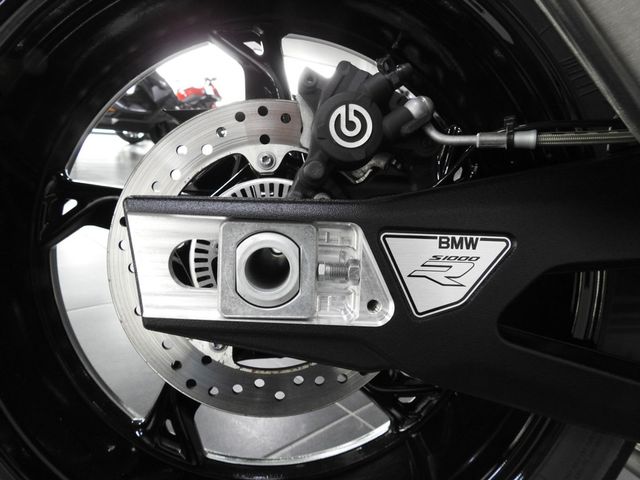 bmw - s-1000-r