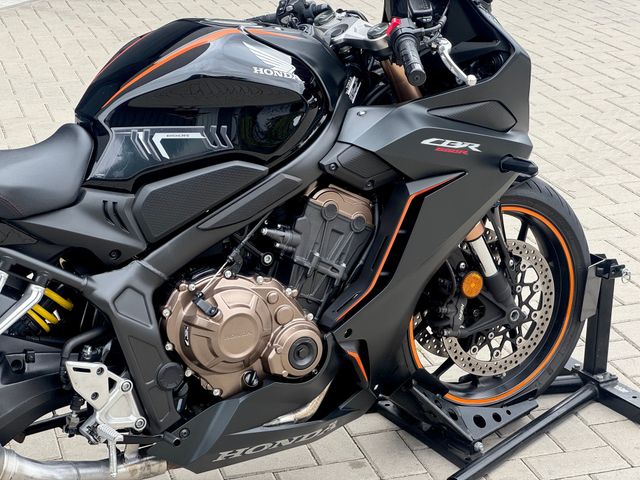honda - cbr-650-r