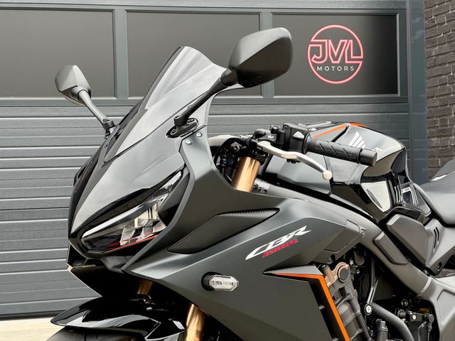 honda - cbr-650-r