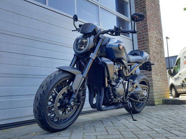 honda - cb-1000-r-black-edition