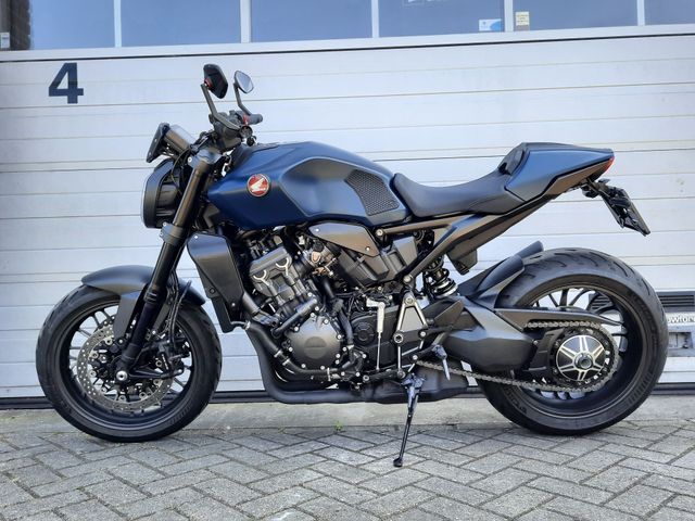honda - cb-1000-r-black-edition