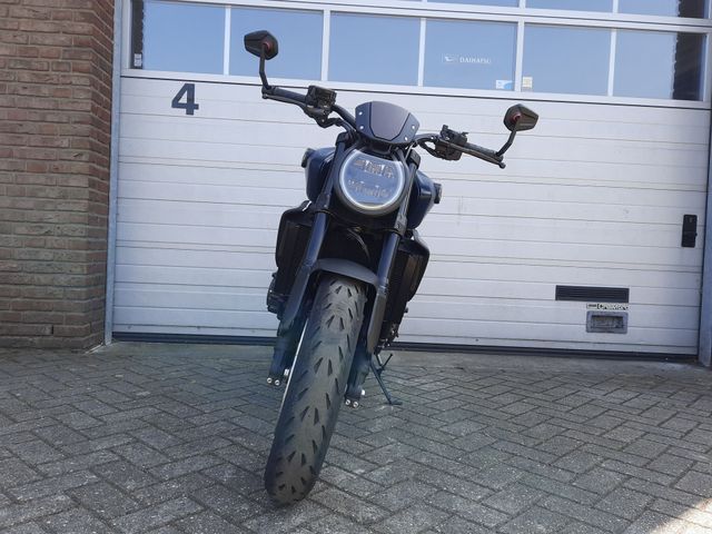 honda - cb-1000-r-black-edition