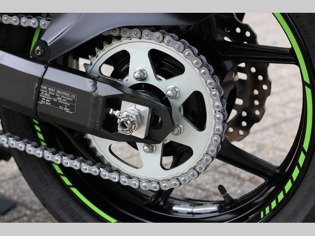 kawasaki - versys-1000-se-grand-tourer