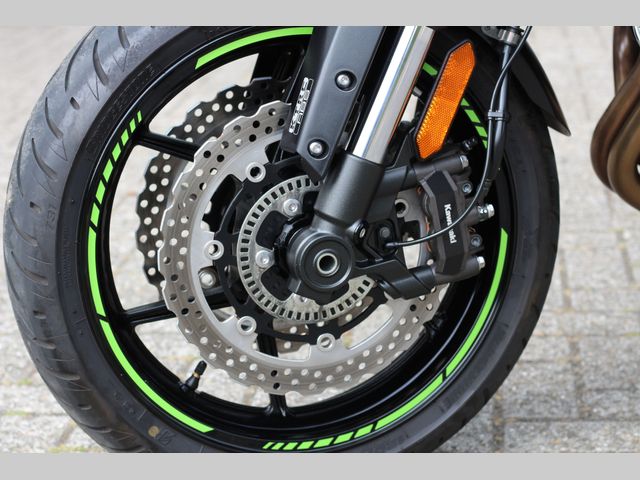 kawasaki - versys-1000-se-grand-tourer