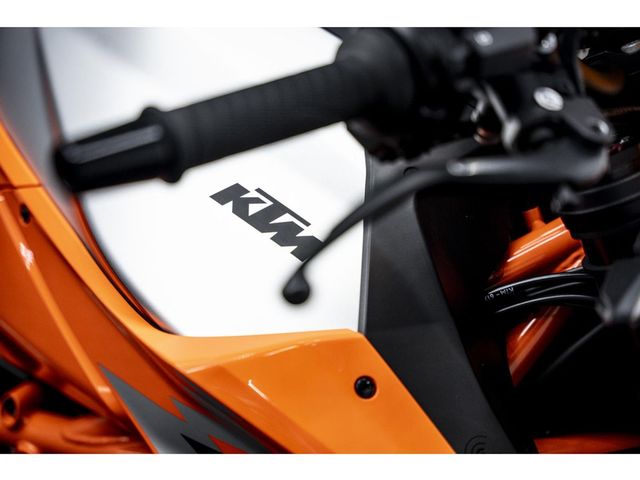 ktm - 1290-super-duke-r