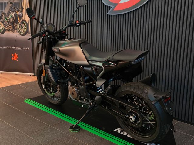 husqvarna - svartpilen-701