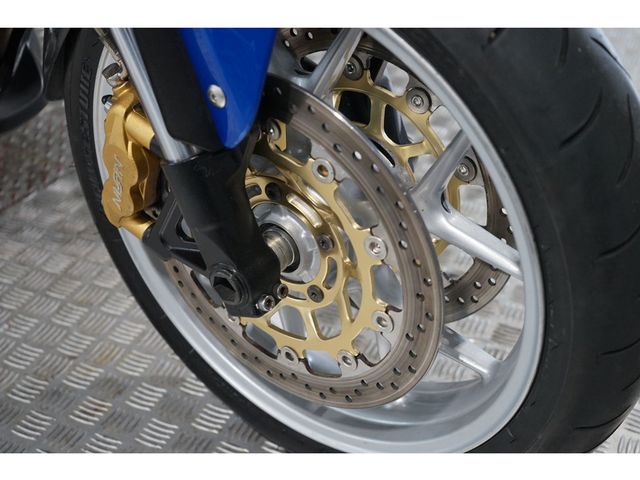 triumph - tiger-1050