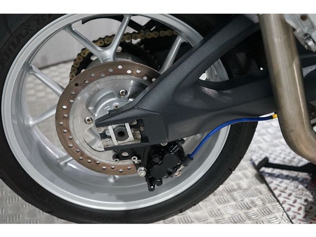 triumph - tiger-1050