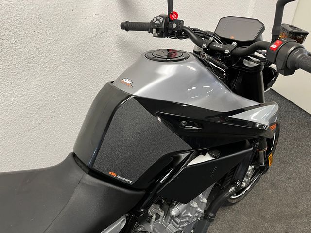ktm - 790-duke