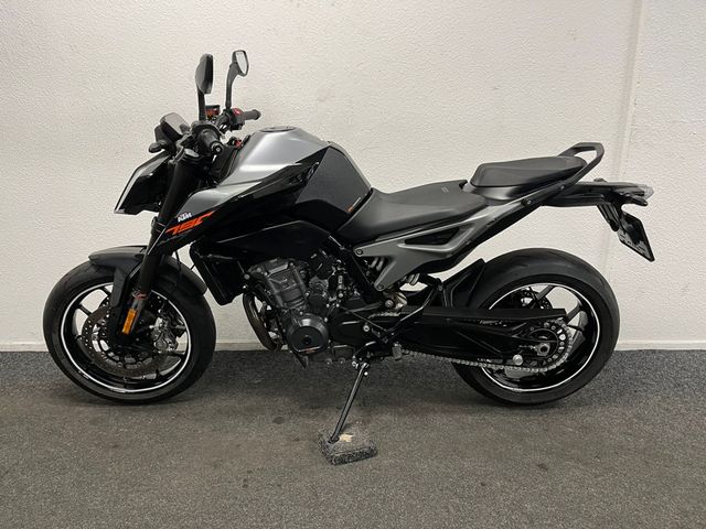 ktm - 790-duke