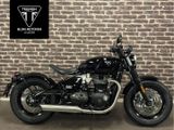 TRIUMPH BONNEVILLE BOBBER