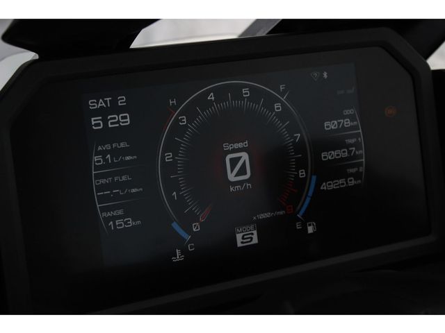 yamaha - tmax-tech-max-560