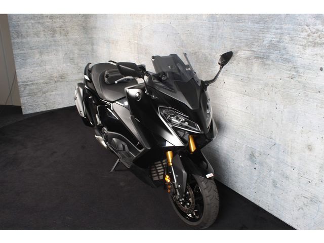 yamaha - tmax-tech-max-560
