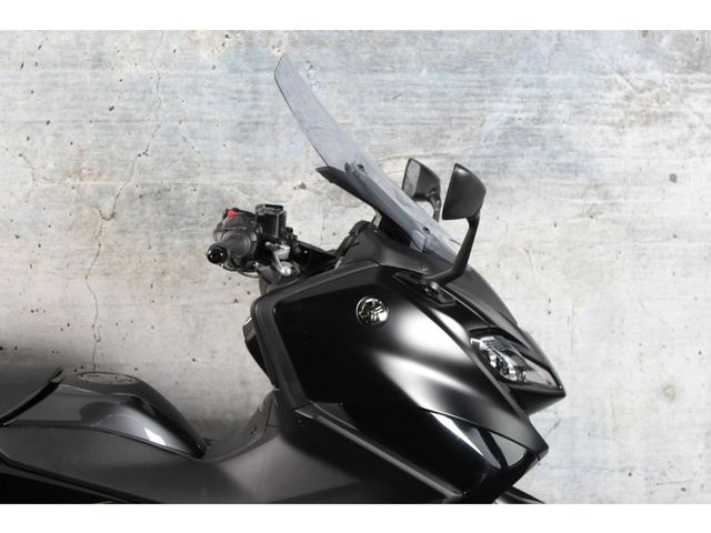yamaha - tmax-tech-max-560