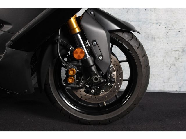 yamaha - tmax-tech-max-560