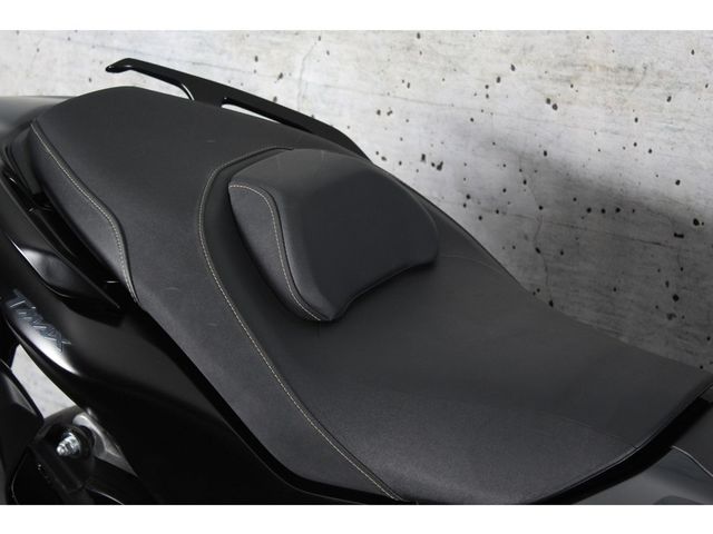 yamaha - tmax-tech-max-560